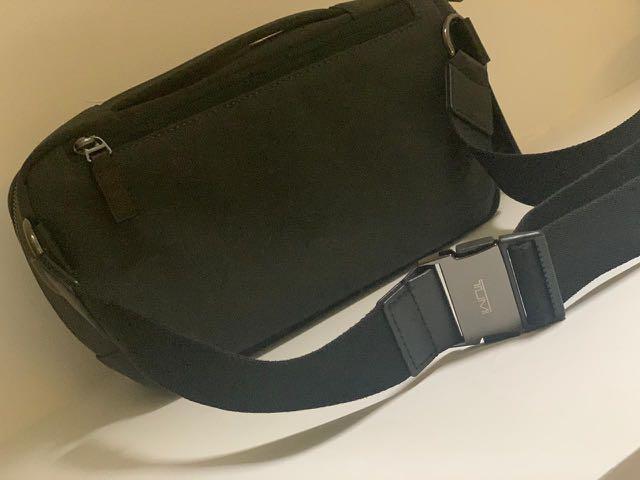 tumi harrison daniel utility pouch