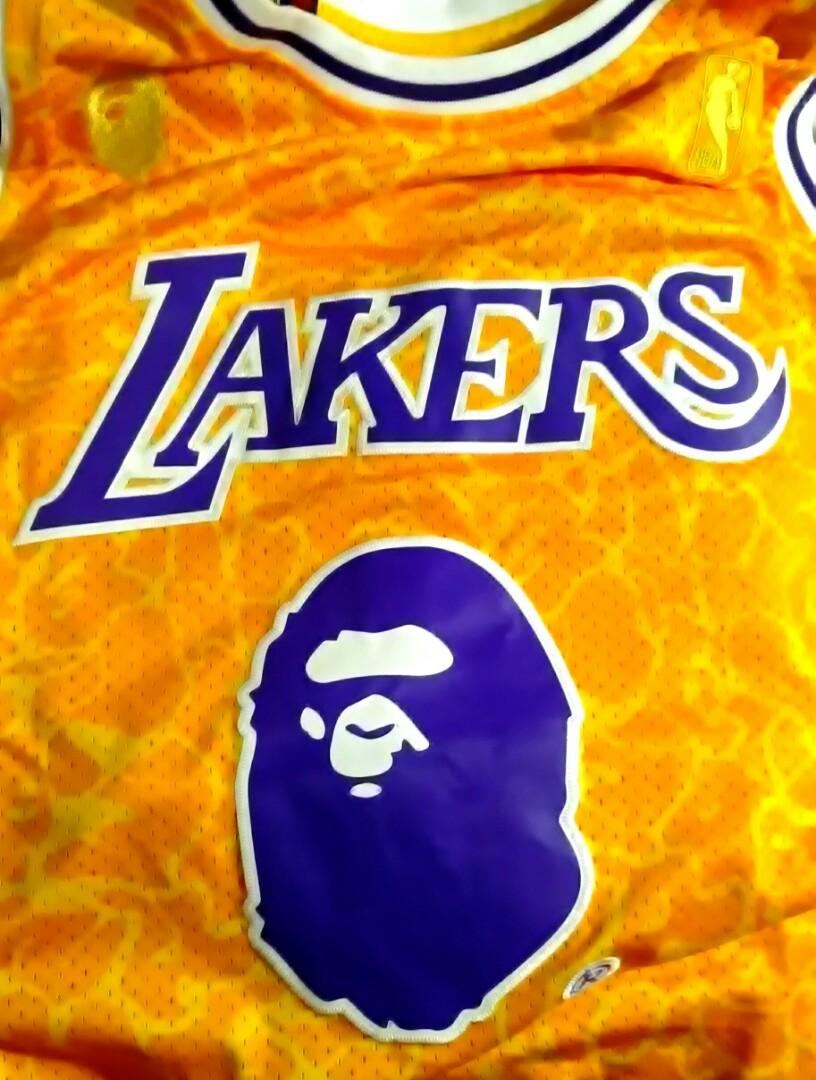 Lakers ape online