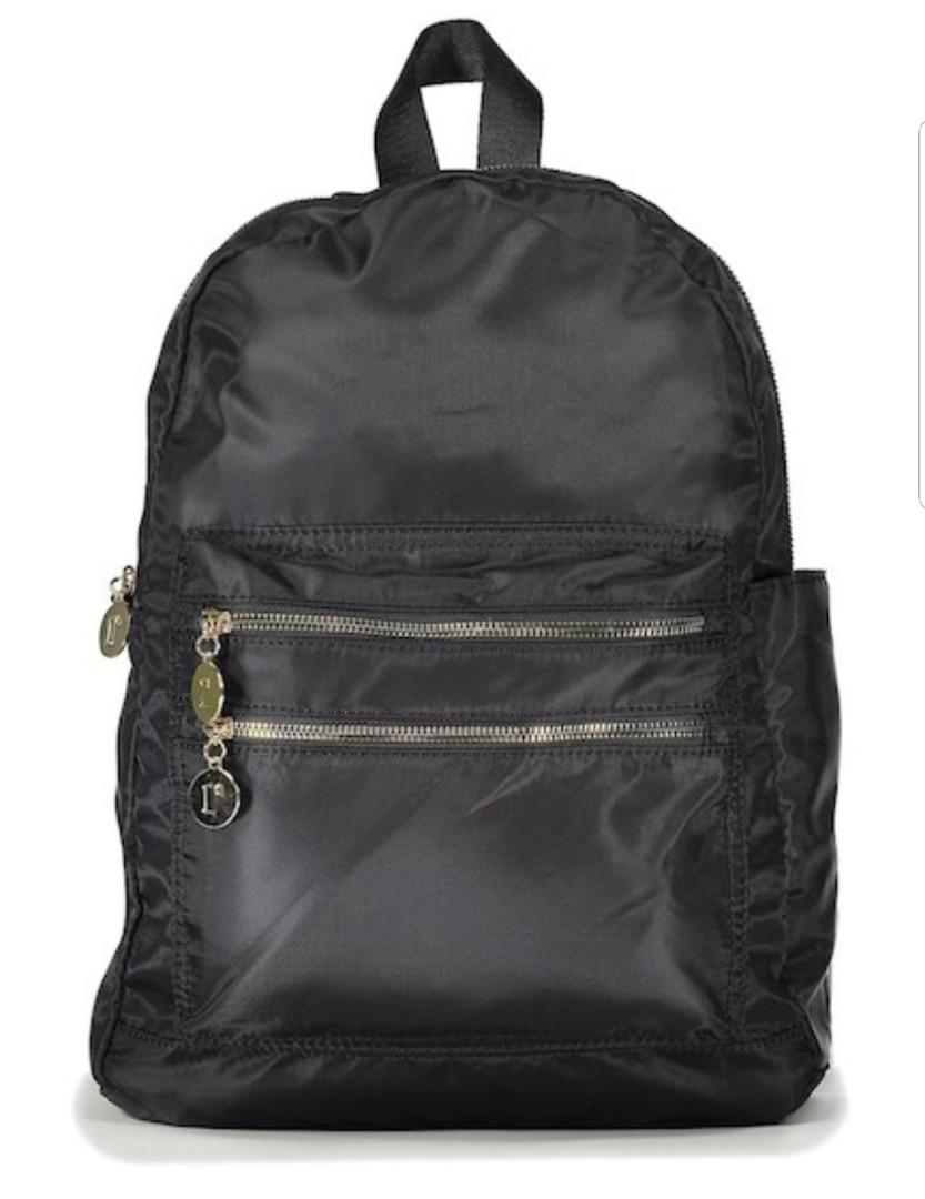 BNWT Explorer Backpack Rubi Women s Fashion Bags Wallets
