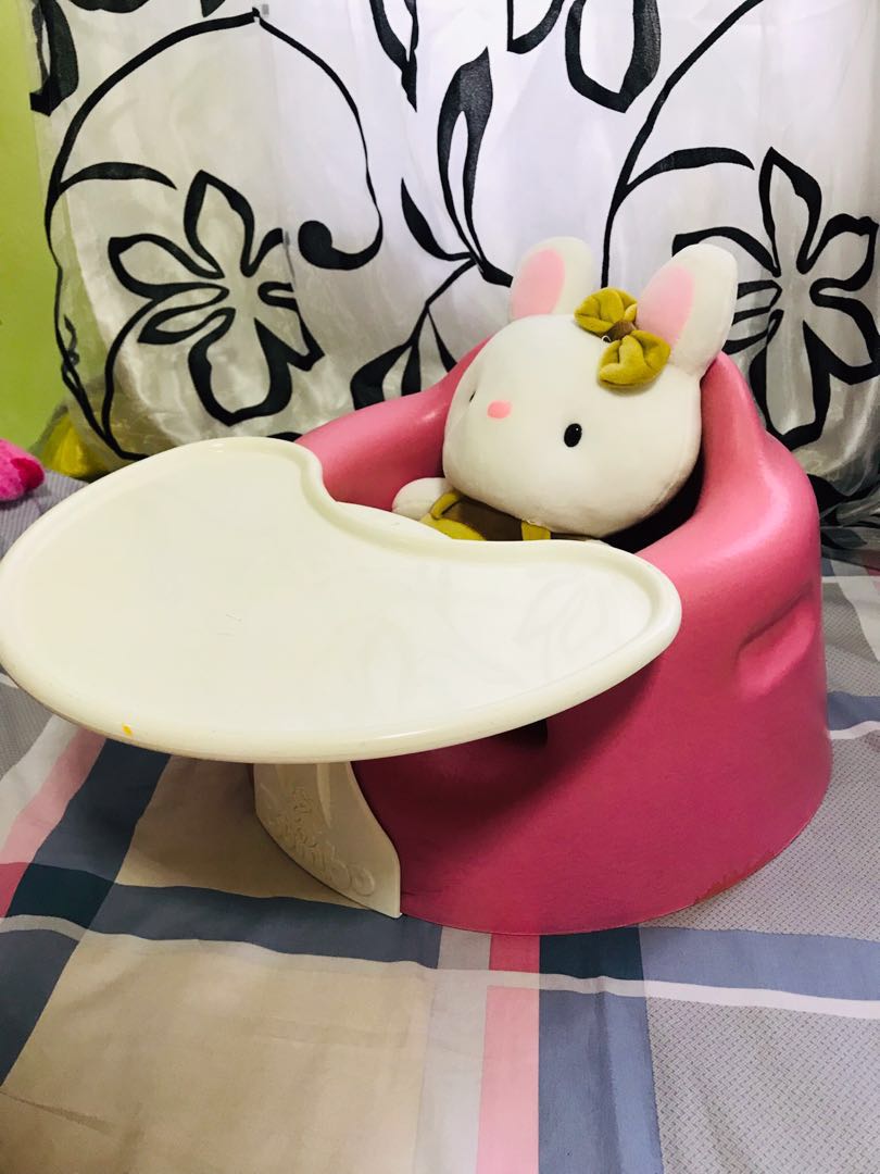 Bumbo chair, Babies & Kids, Bathing & Changing, Bathtub & Bath