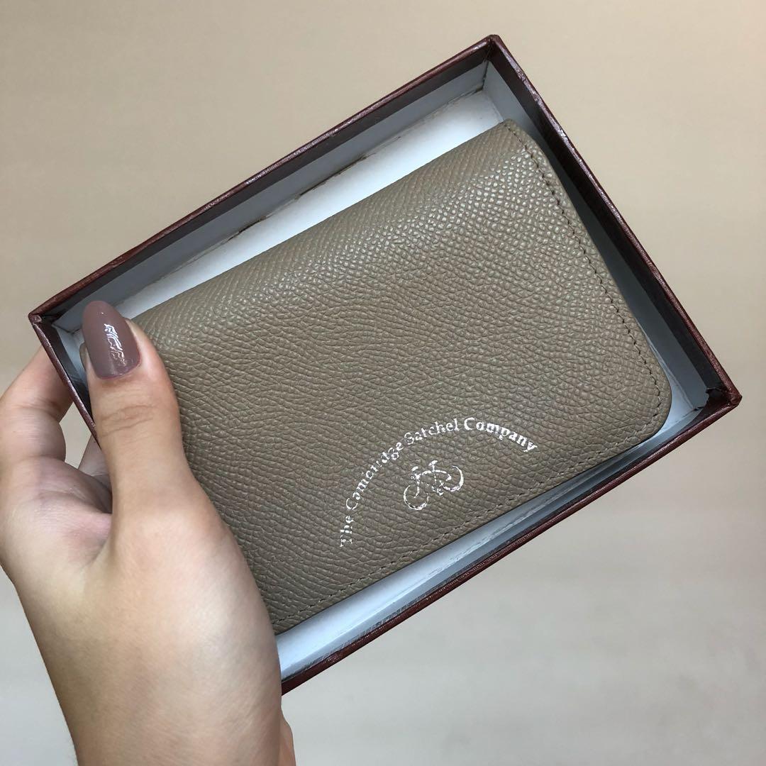 Cambridge sales satchel wallet
