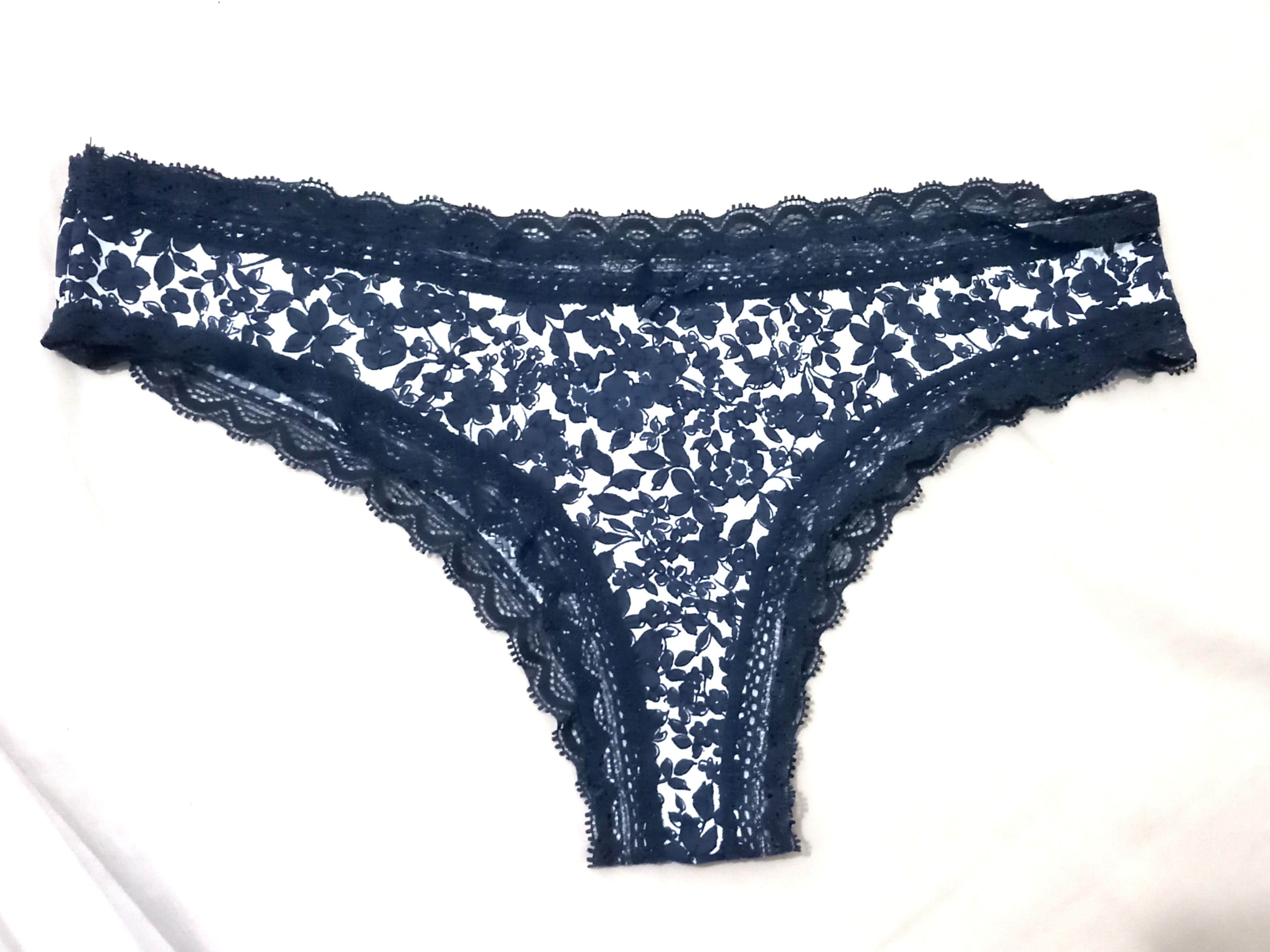 Navy blue lace panty