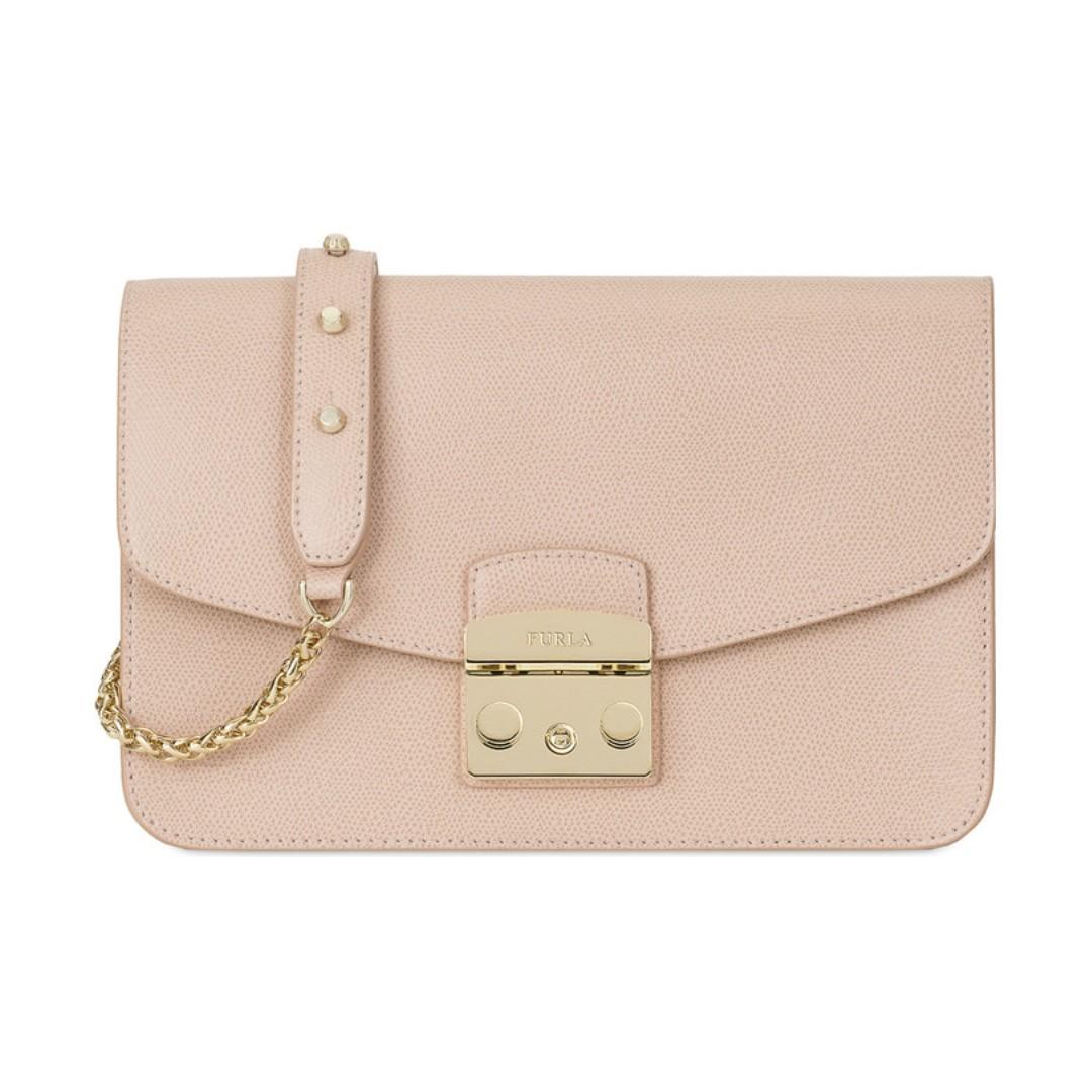 furla metropolis s shoulder bag