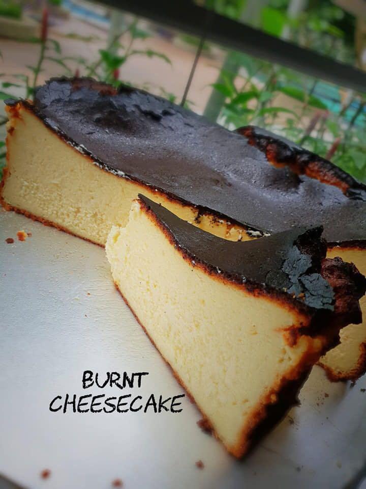 Halal Burnt Cheesecake, Food & Drinks, Homemade Bakes on Carousell