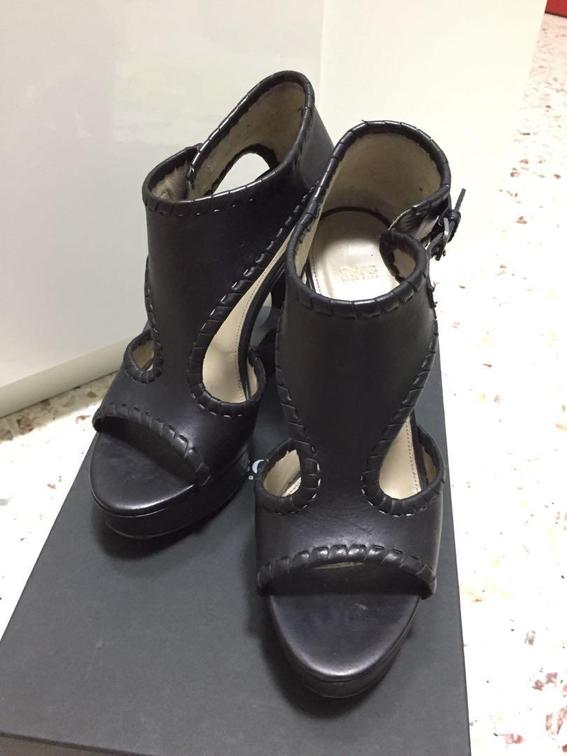 black leather open toe heels