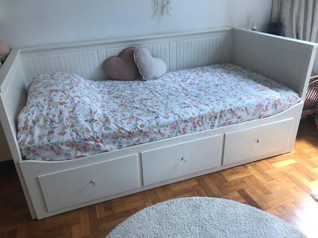 Ikea Hemnes Daybed (mattress not included), Furniture & Home Living