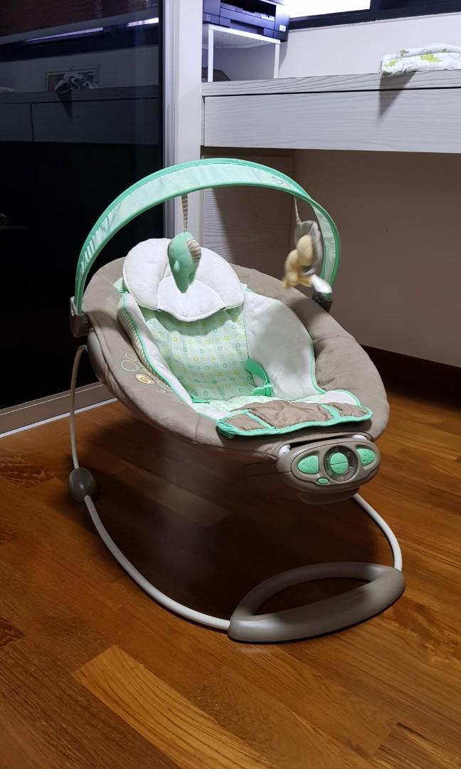 Ingenuity The Gentle Automatic Bouncer, Sahara Burst, Babies & Kids
