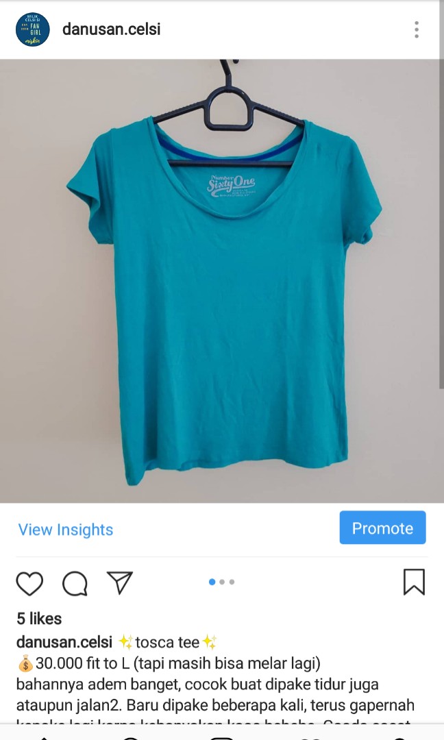 Kaos warna hijau/tosca, Fesyen Wanita, Pakaian Wanita, Atasan di Carousell