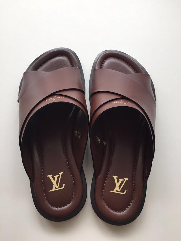 Louis Vuitton Men's Plain Leather Sandal