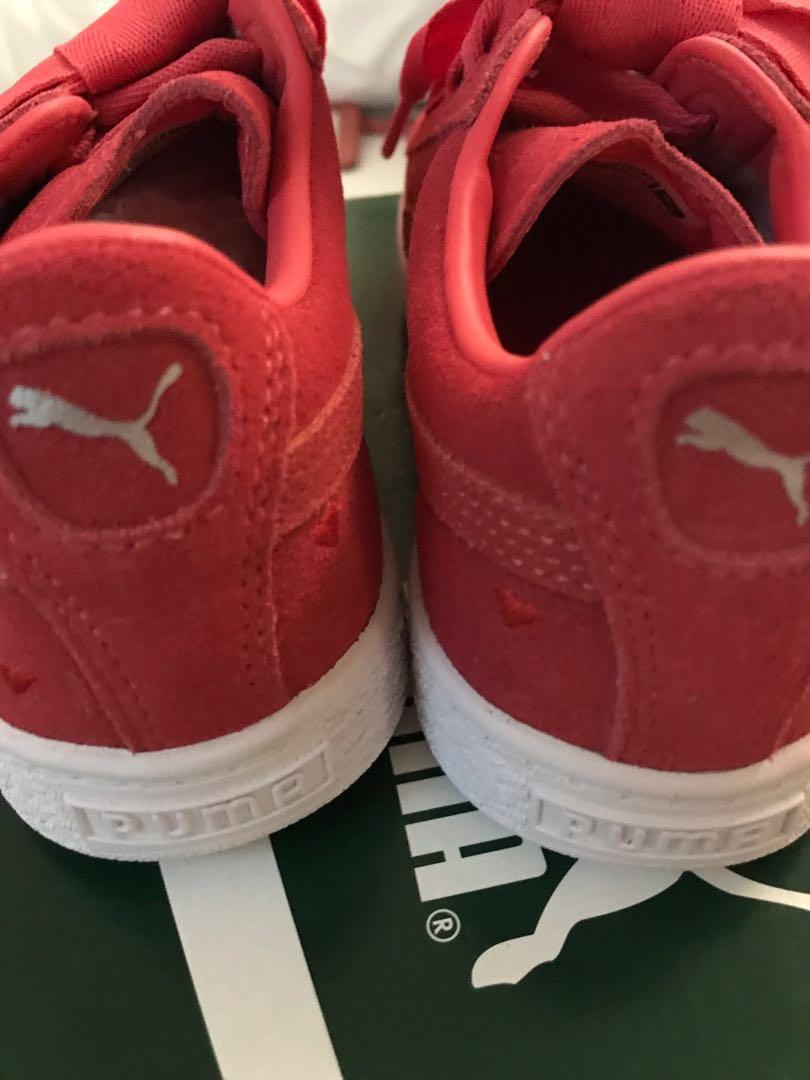 Puma select discount suede heart valentine