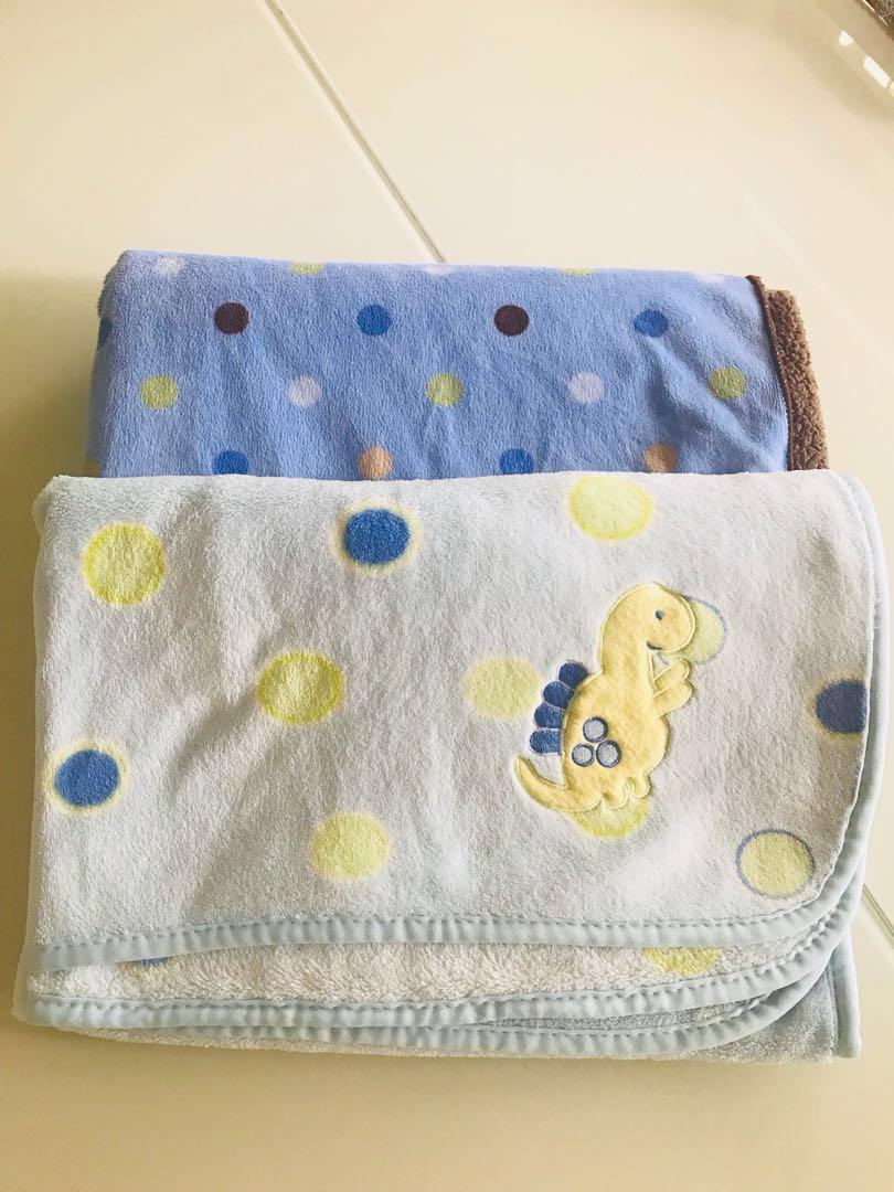 Newborn blankets (Category: Changing Mats & Accessories) located in Cavite. Submitted by chy_sells (Listing ID 193066478, Image 1). Description: .