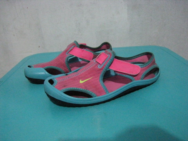 sandal nike anak