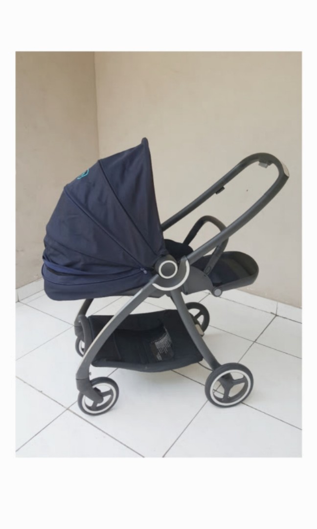 Preloved Stroller Gb Maris Infant Carseat Gb Idan Bayi Anak Kereta Kursi Goyang Gendongan Bayi Di Carousell