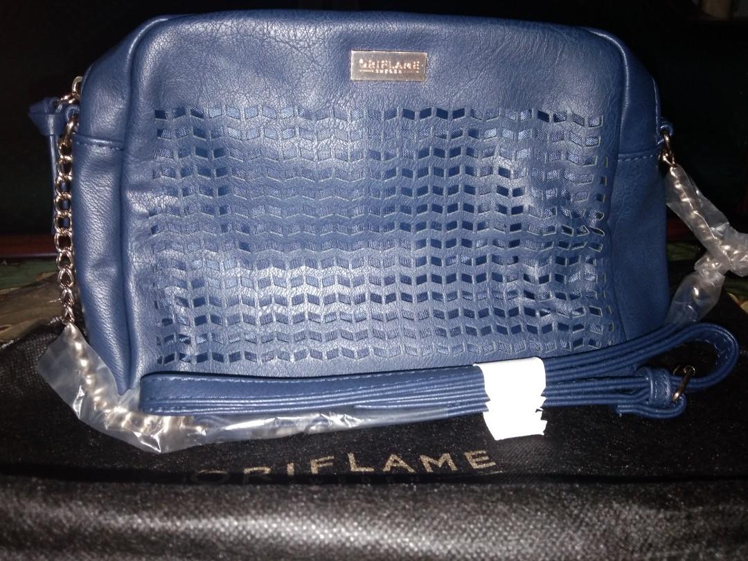 Royal navy clearance sling bag oriflame