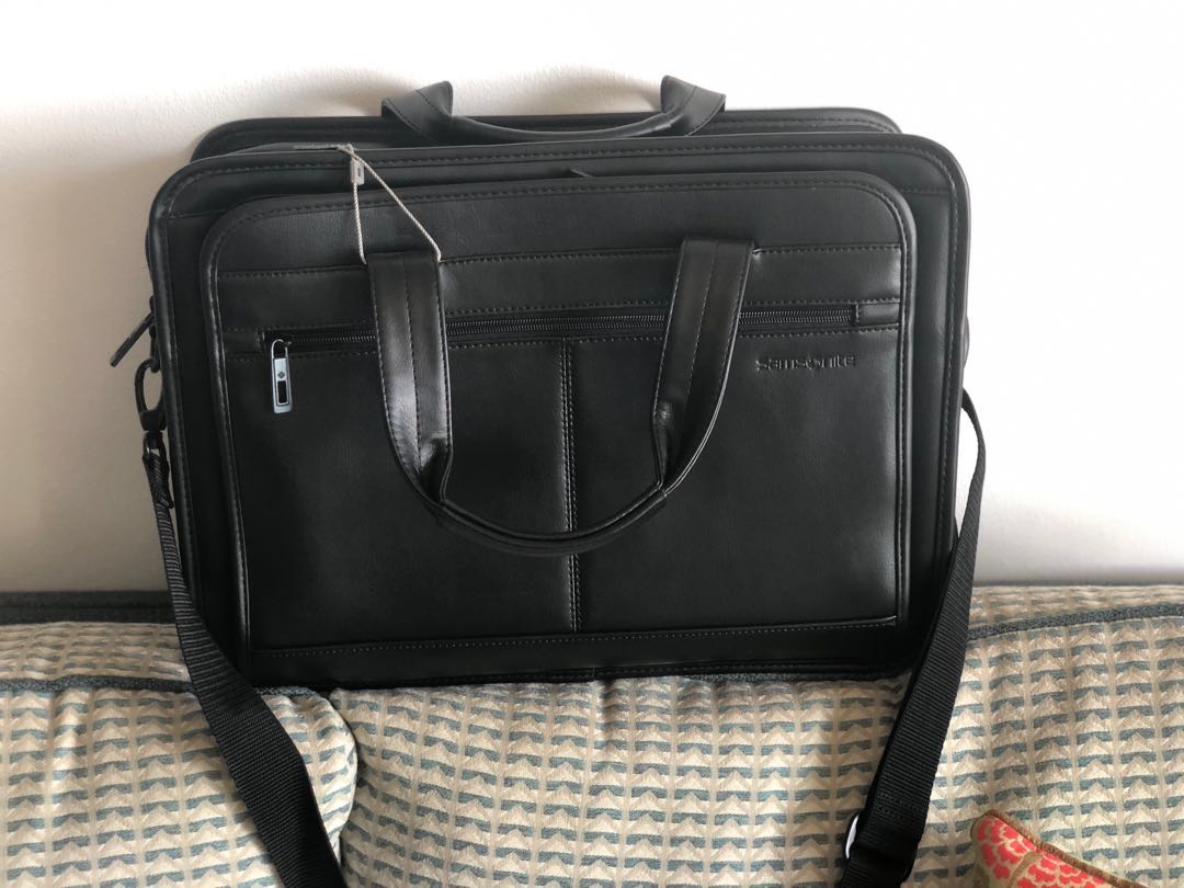 samsonite laptop carry on