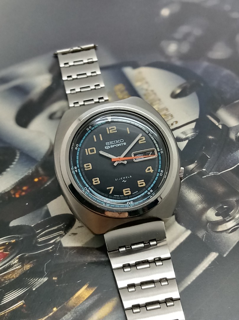 seiko sports 21 jewels