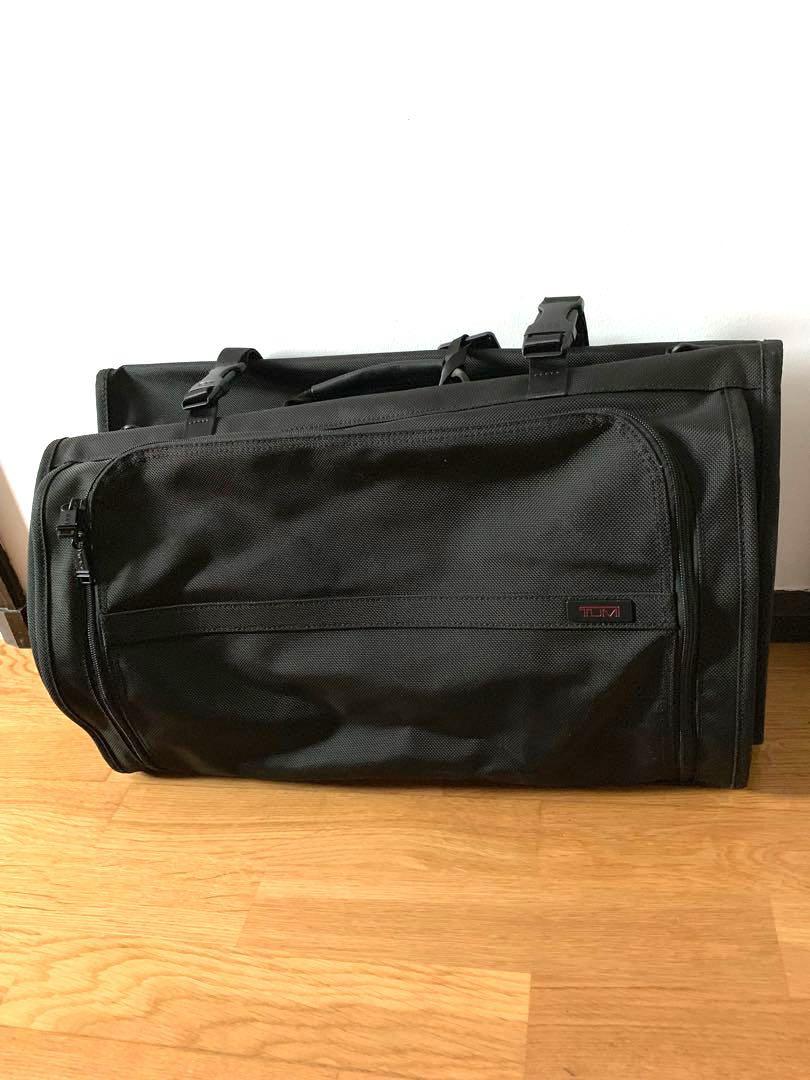 tumi suit carrier