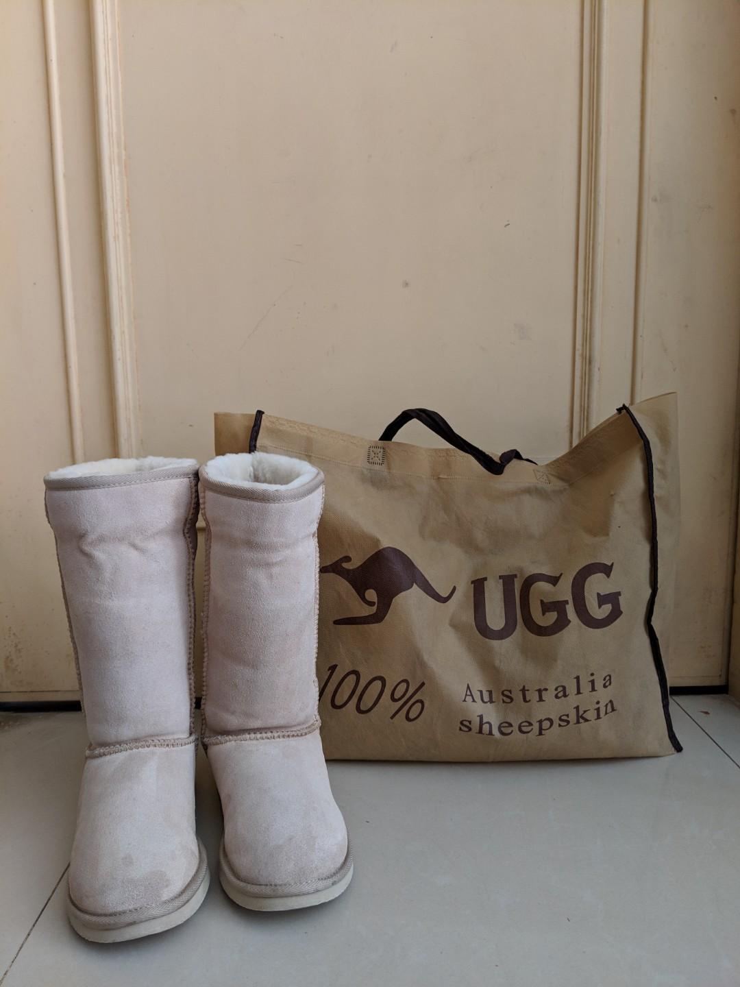 ugg wide fit