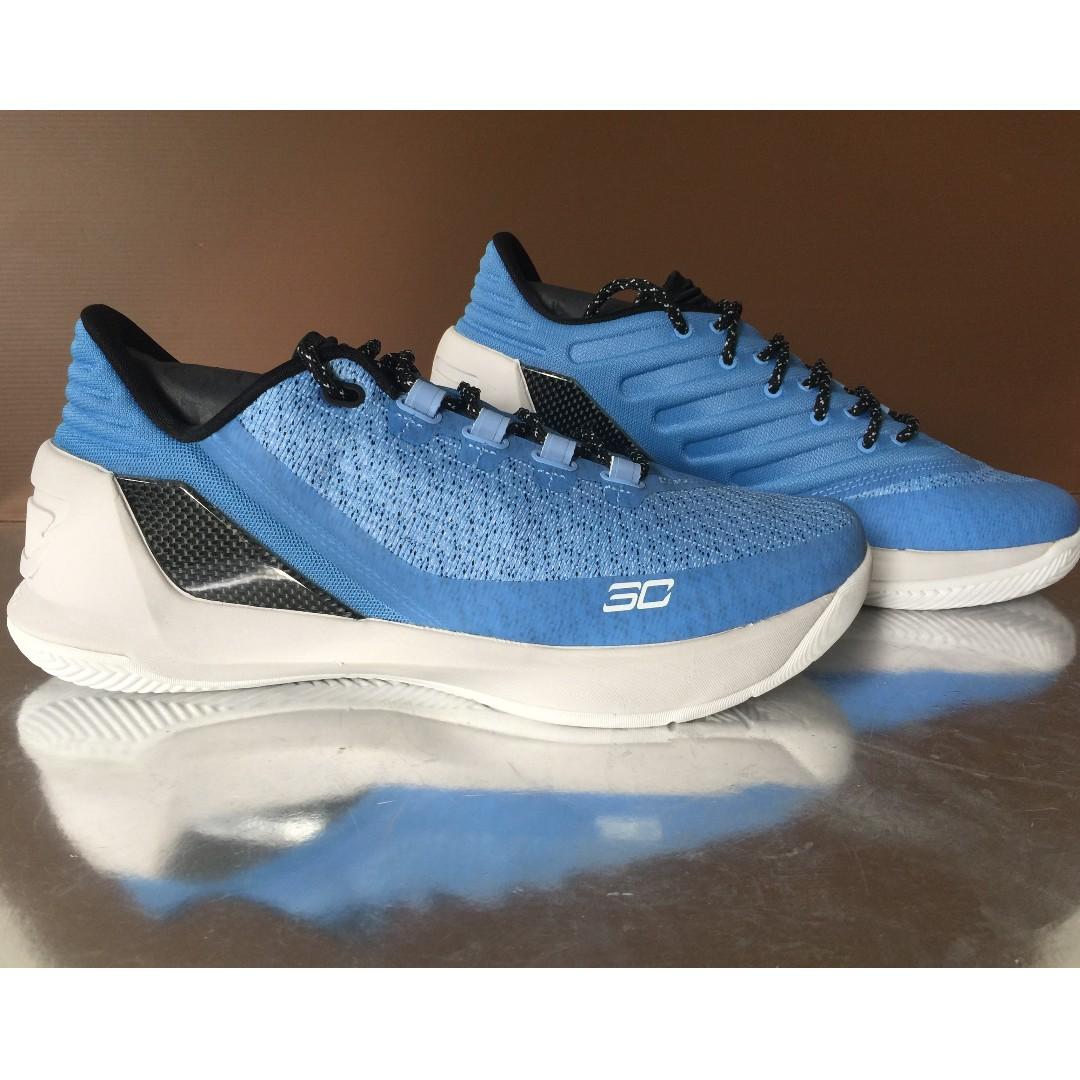 curry 3 low blue