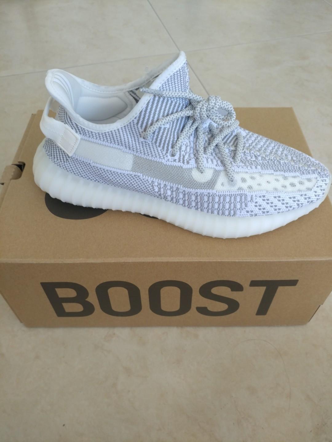 yeezy 350 v2 static K Wave Carousell Hong Kong