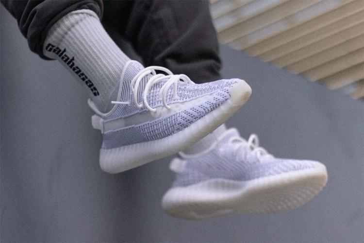 adidas yeezy static non reflective