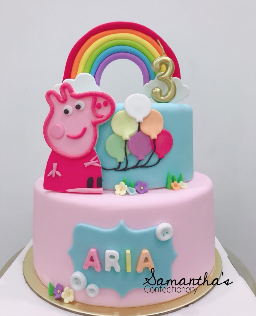 2 Tier Peppa Pig Cake Food Drinks Baked Goods On Carousell