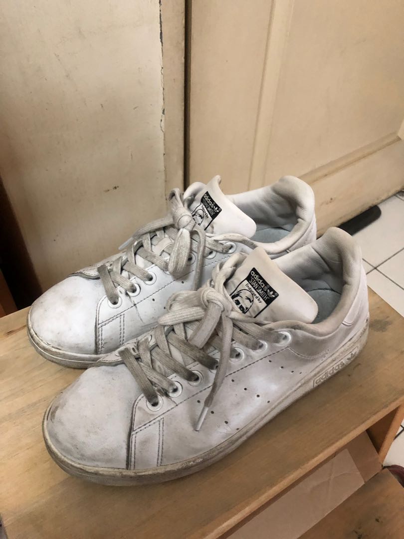 Stan Smith - very dirty and partly damange, Men's Fashion, Sneakers on Carousell