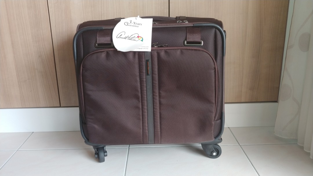 arnold palmer luggage lock setting