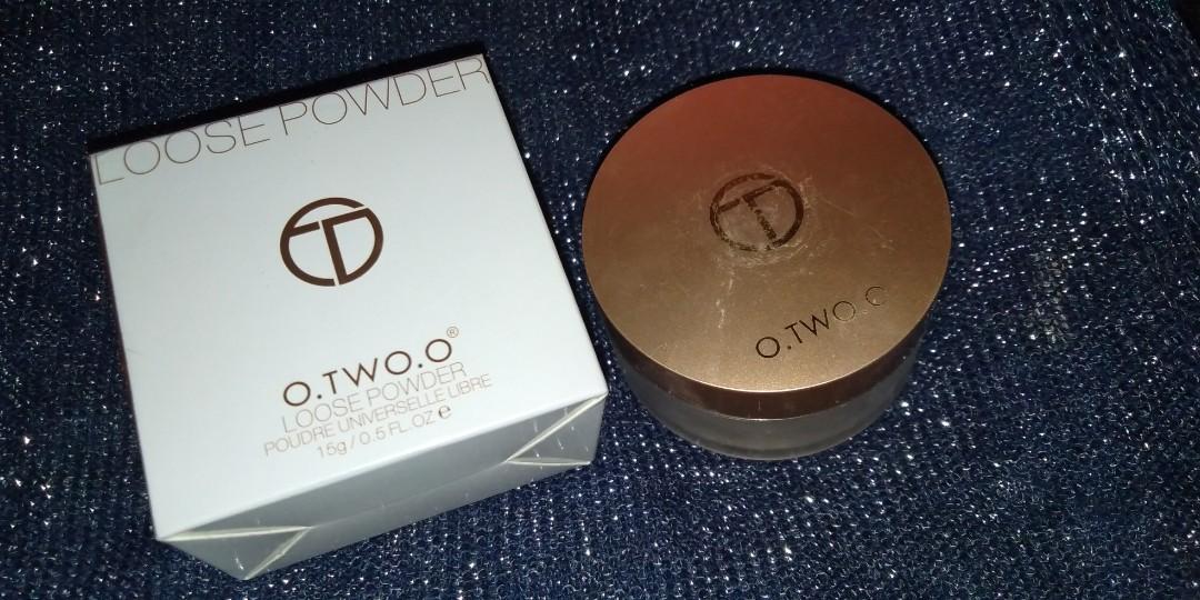 Bedak Tabur O Two O Kesehatan Kecantikan Rias Wajah Di Carousell