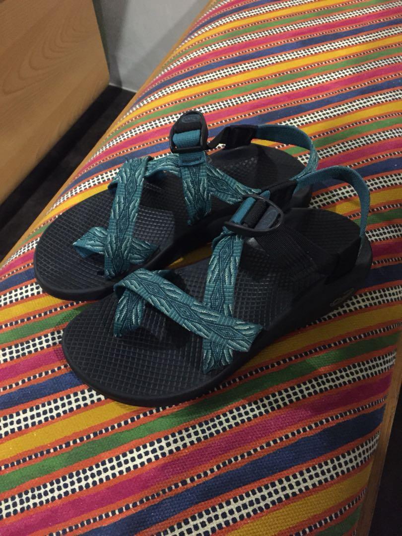 nike chaco sandals