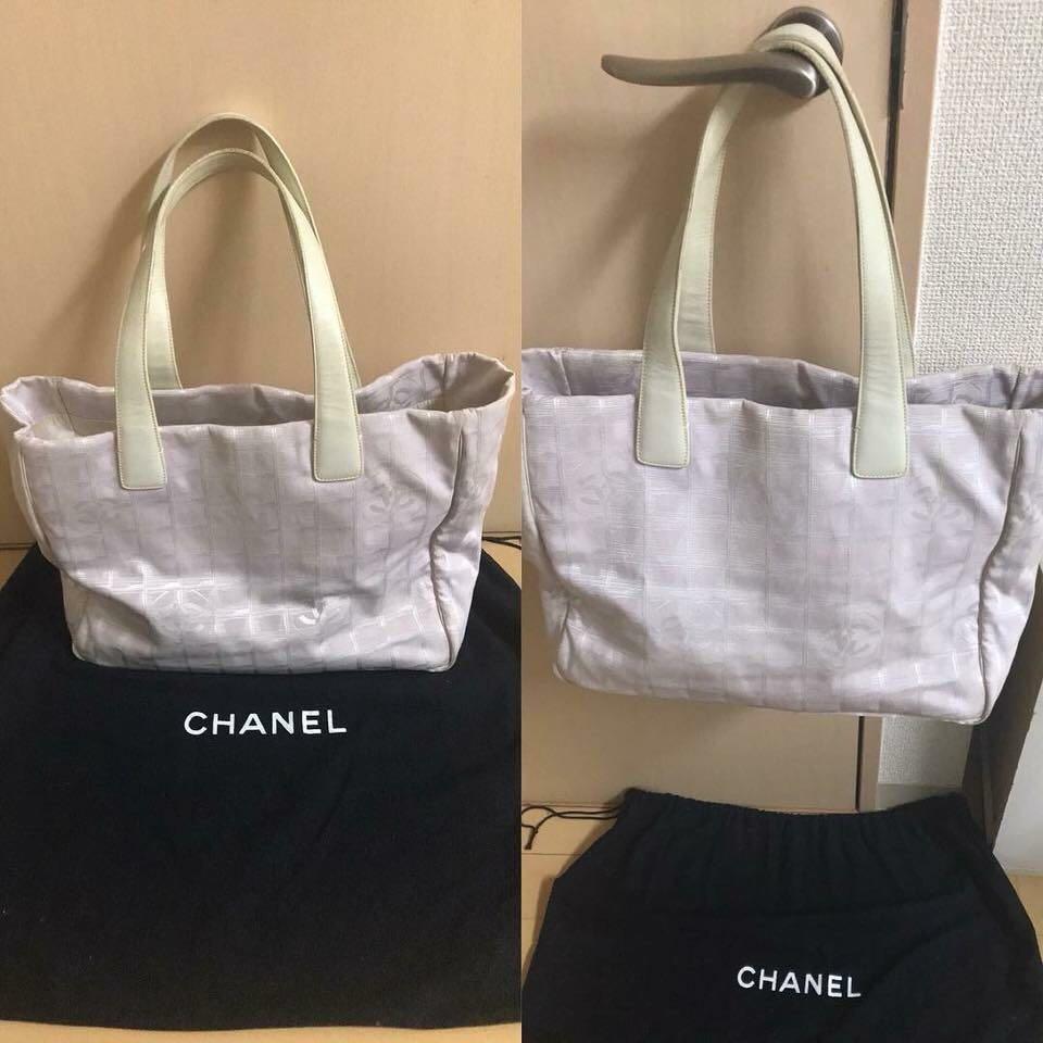 Seasonal medium size Chanel chevron flap with handle in light gold hardware  , Women's Fashion, Bags & Wallets, Tote Bags on Carousell