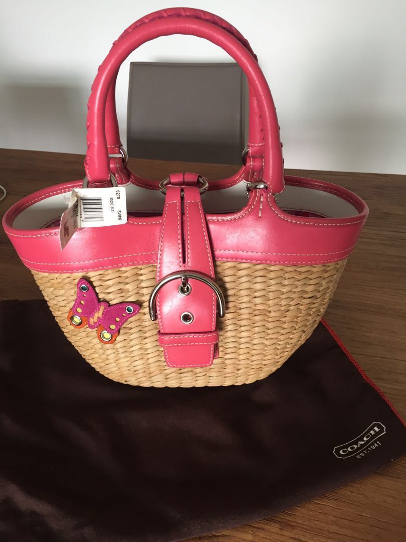 Coach basket Bag Women s Fashion Bags Wallets Tote Bags on