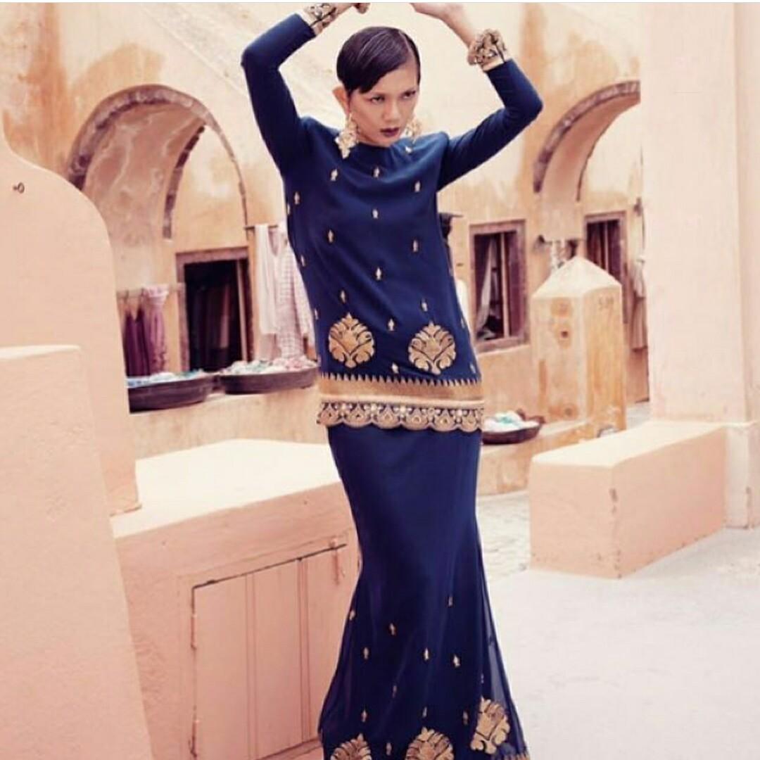 Shawlpublika Pooja Kurung Saree