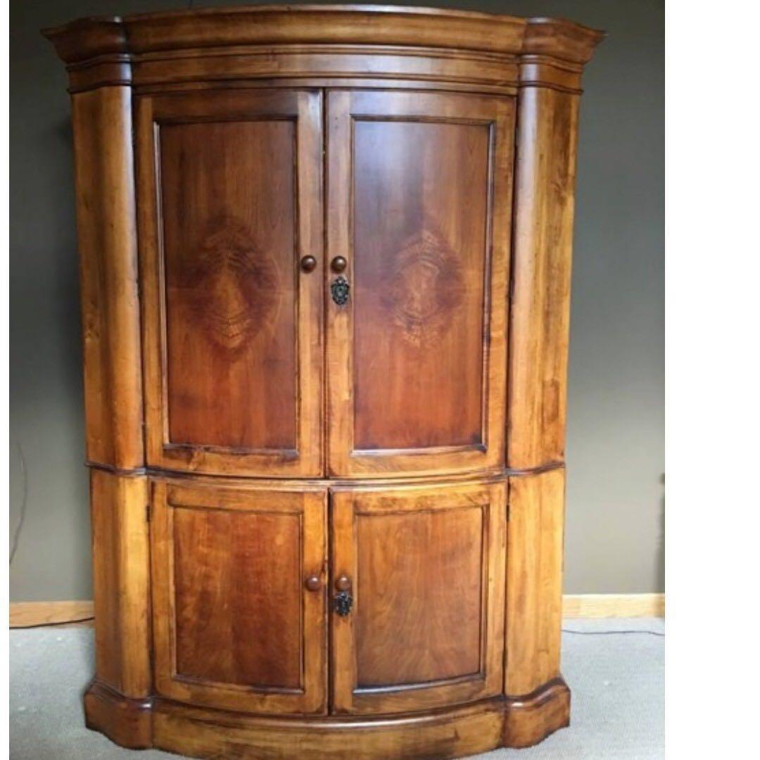 Romweber outlet furniture armoire