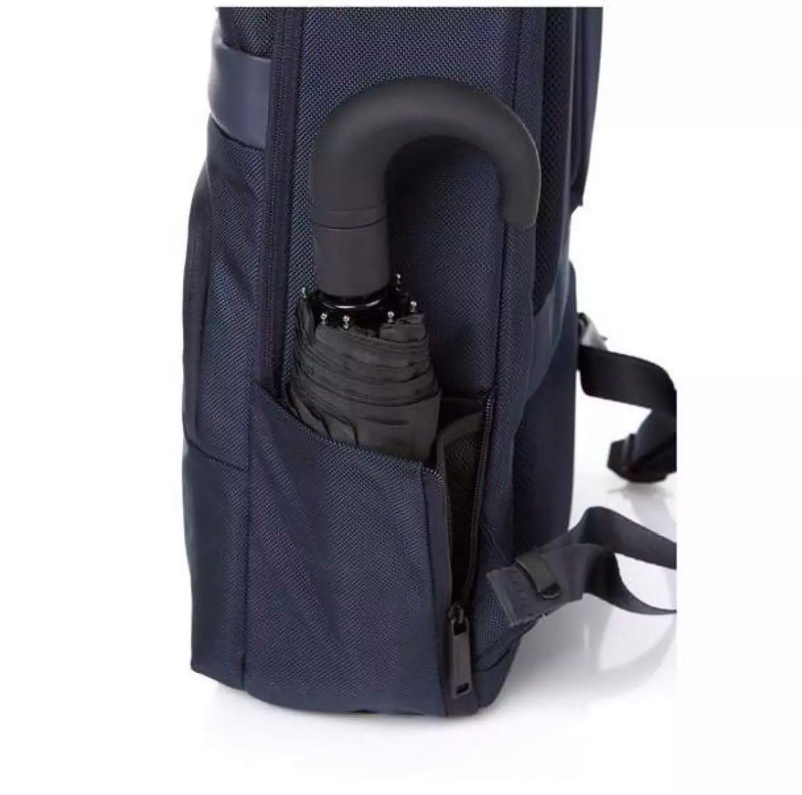 Samsonite red store grabel