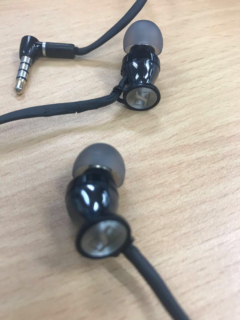 Sennheiser momentum ieg store