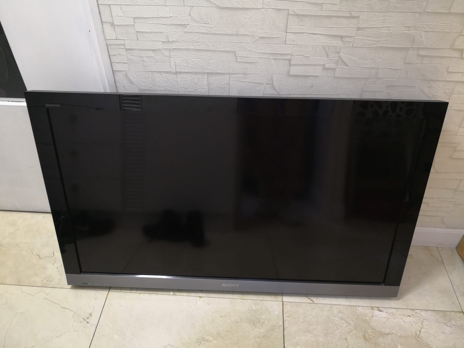 Sony KDL46EX500 46吋電視, 家庭電器, 電視 & 其他娛樂, 電視 Carousell