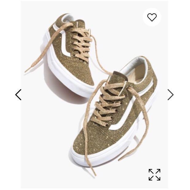 Vans unisex old skool lace up sneakers in gold glitter