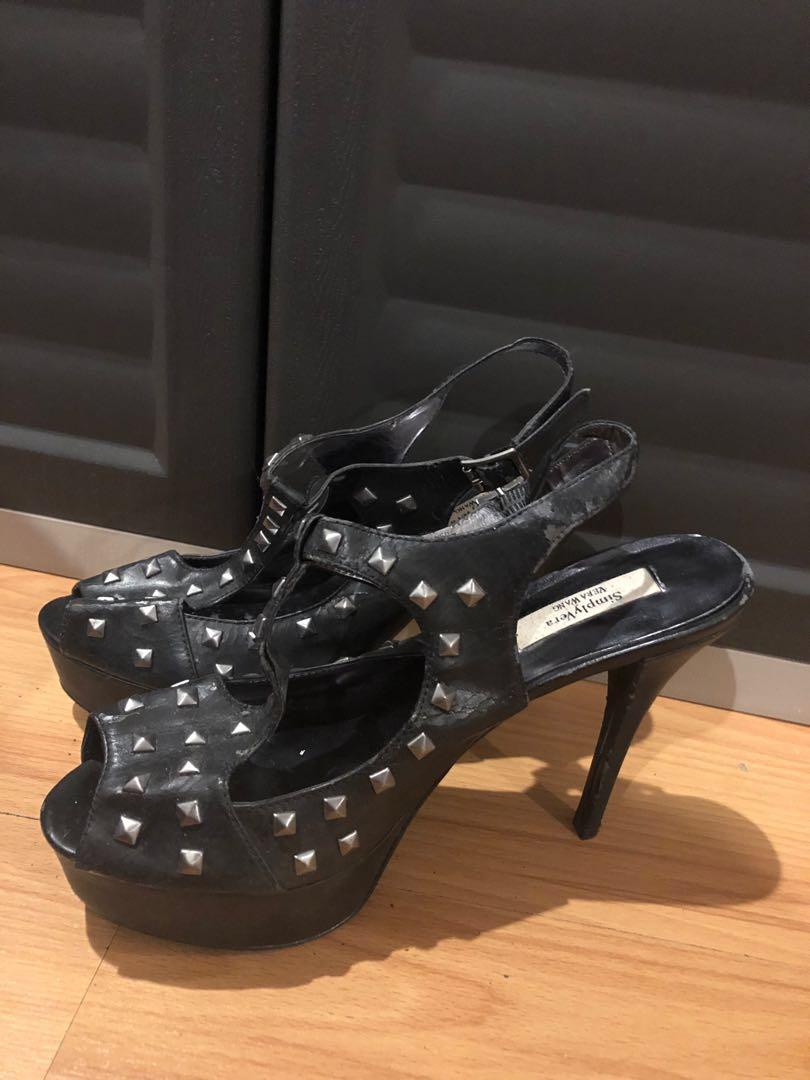 vera wang stevie heels