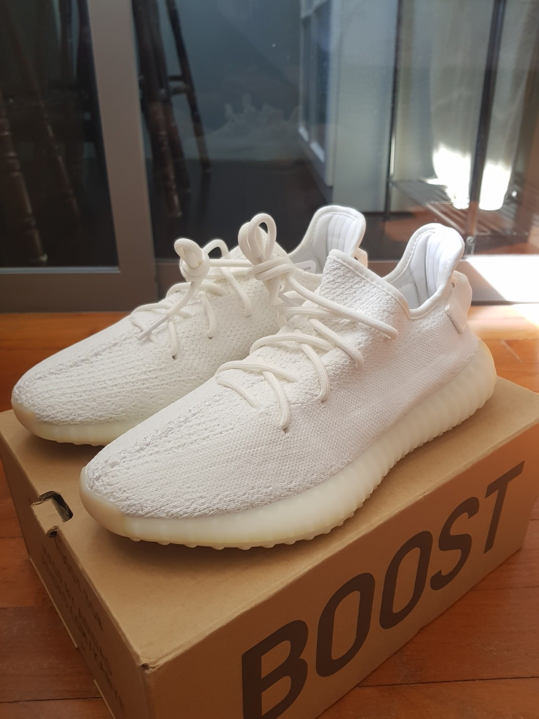yeezy cream white prezzo