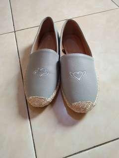 Vincci slip on