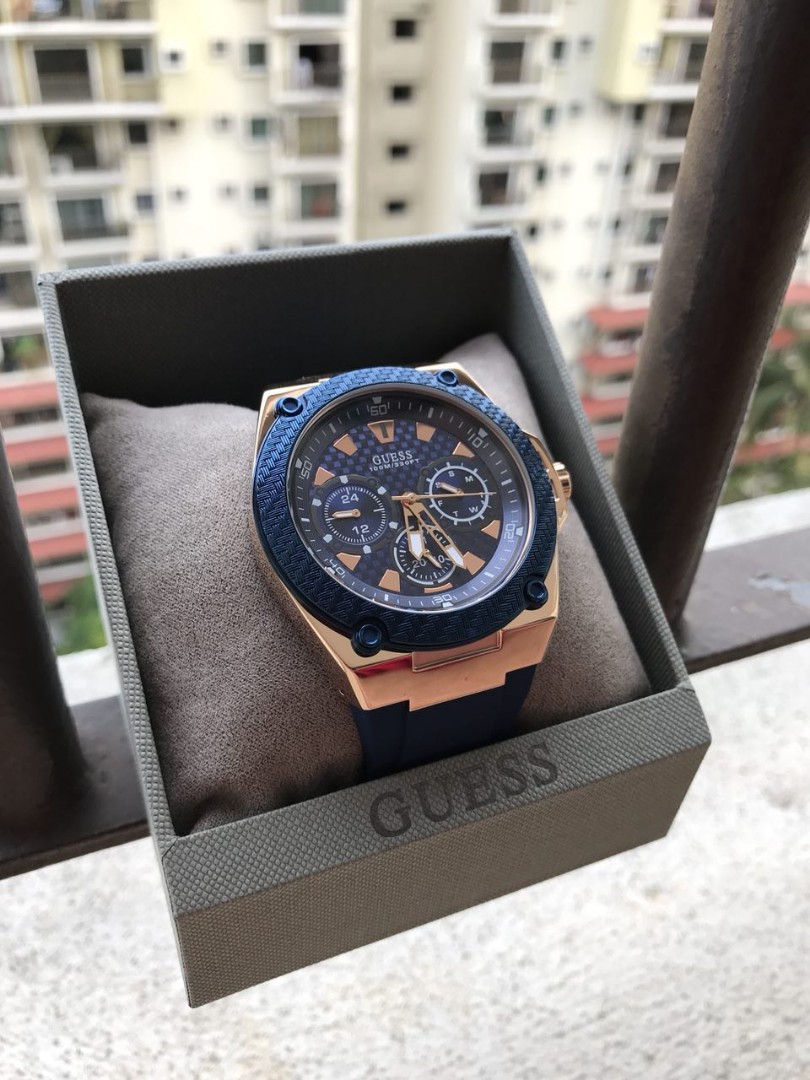 Guess watch sales legacy carbon w1049g2