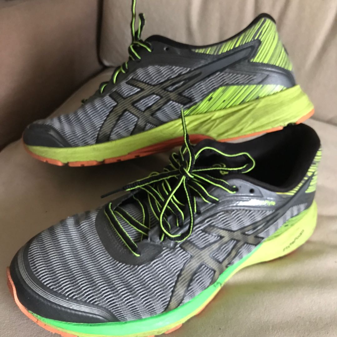 Asics Dynaflyte mens US10 preloved running trainers