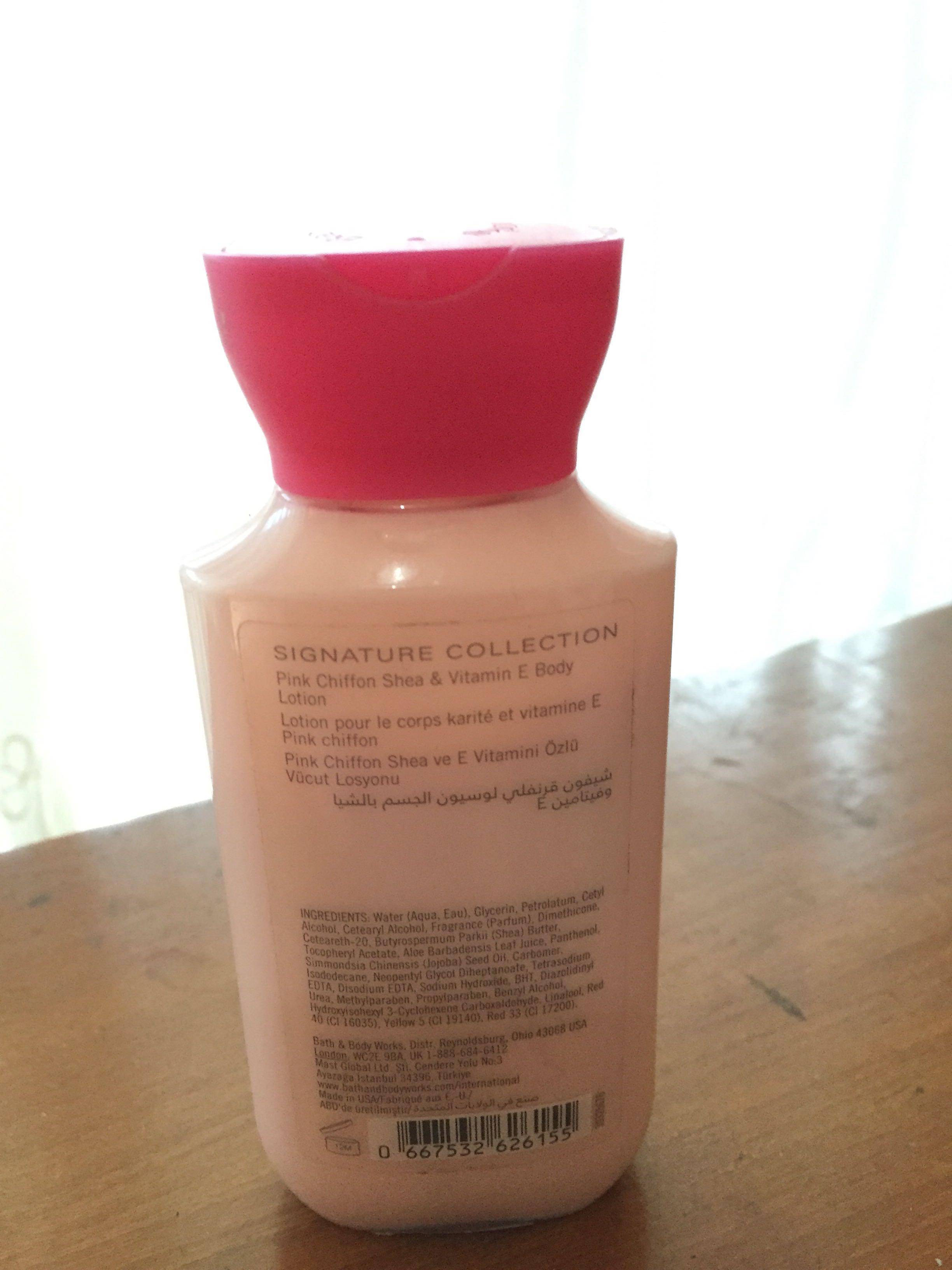 Bath And Body Works Pink Chiffon 88ml Body Lotion Kesehatan Kecantikan Kulit Sabun Tubuh Di Carousell