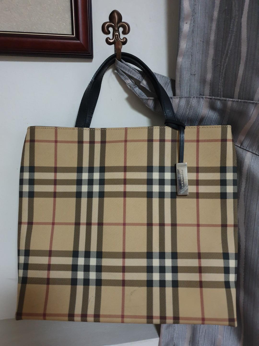Burberry vintage signature checks small tote bag, Luxury, Bags & Wallets on  Carousell