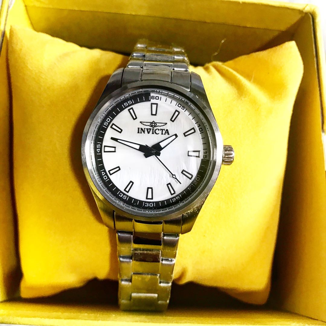 Invicta 12830 top