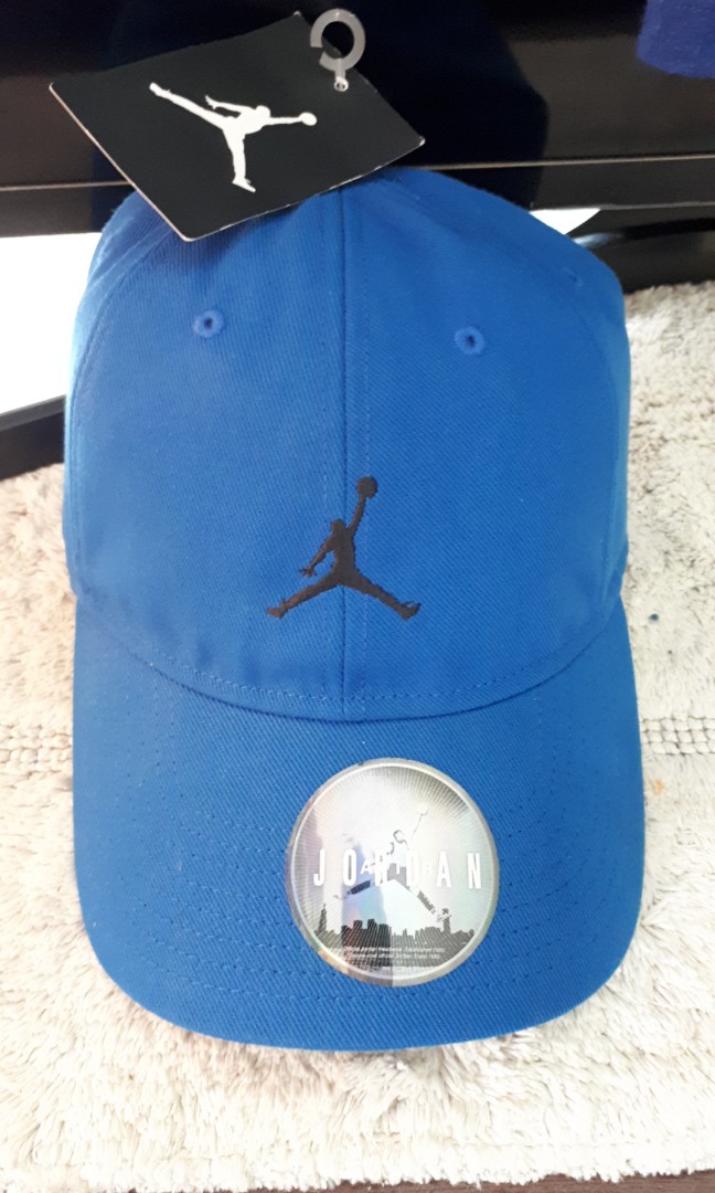 blue jordan cap