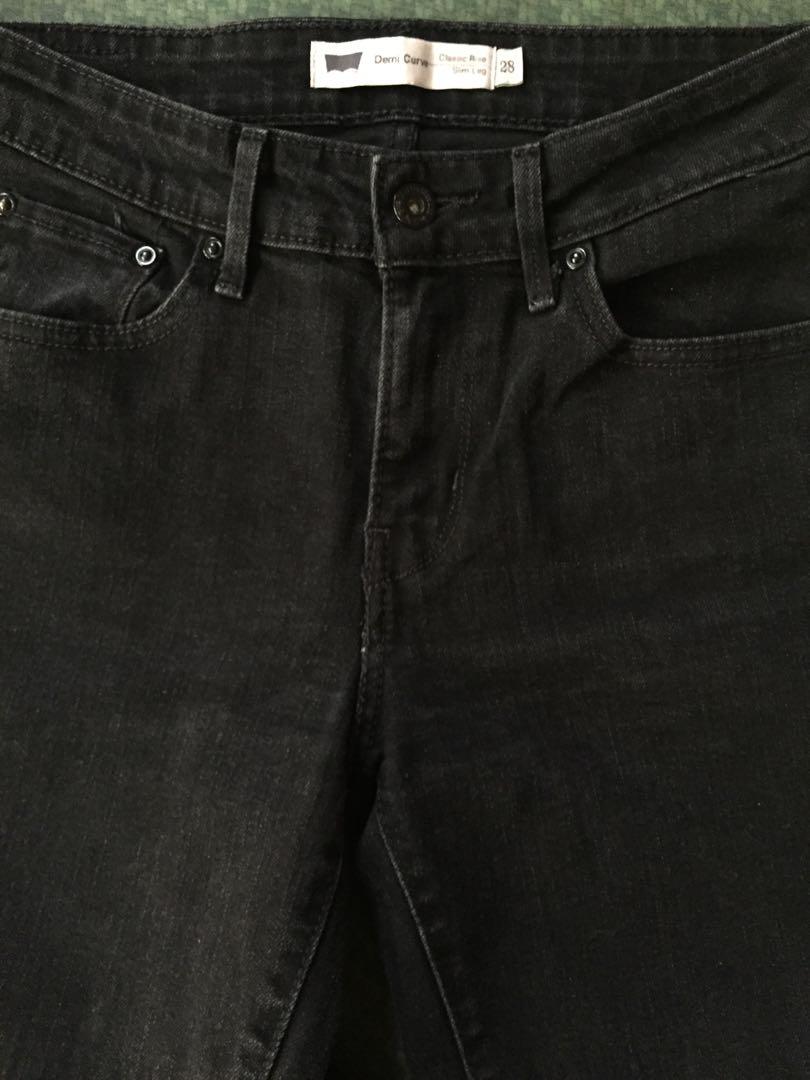 Levi's Classic Rise Slim Leg (Category: Other Bottoms) located in Quezon City. Submitted by laureenalpha (Listing ID 207950109, Image 1). Description: .
