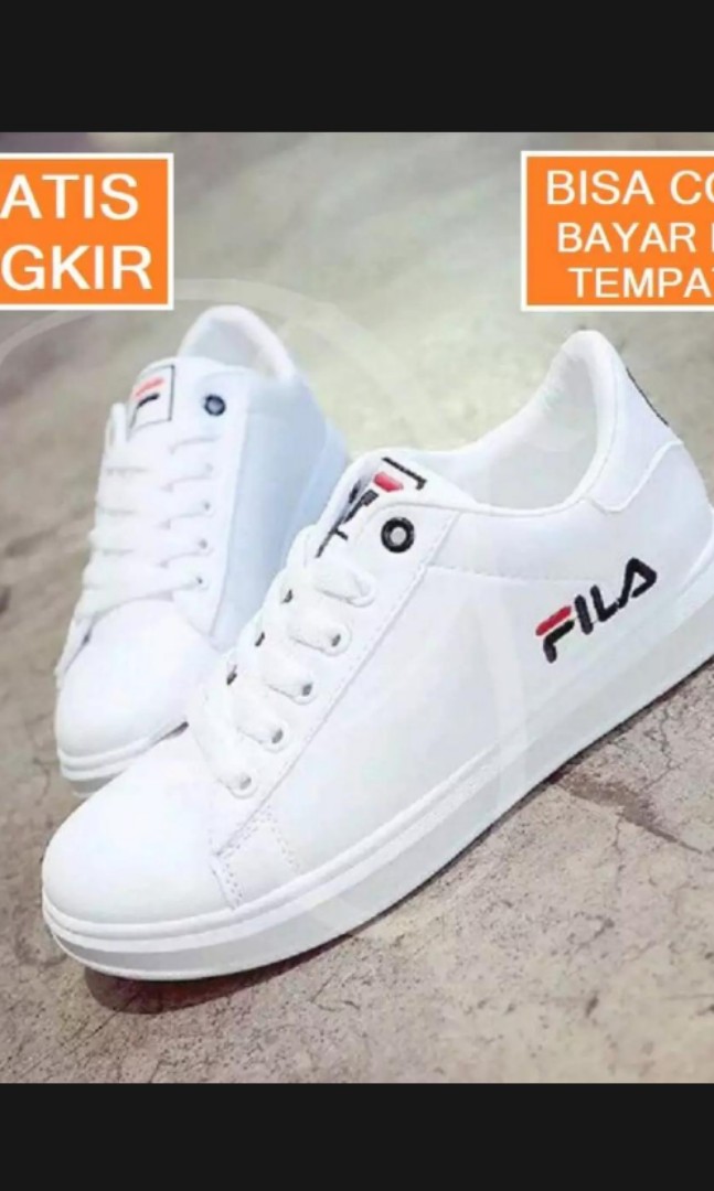 sepatu fila sneakers