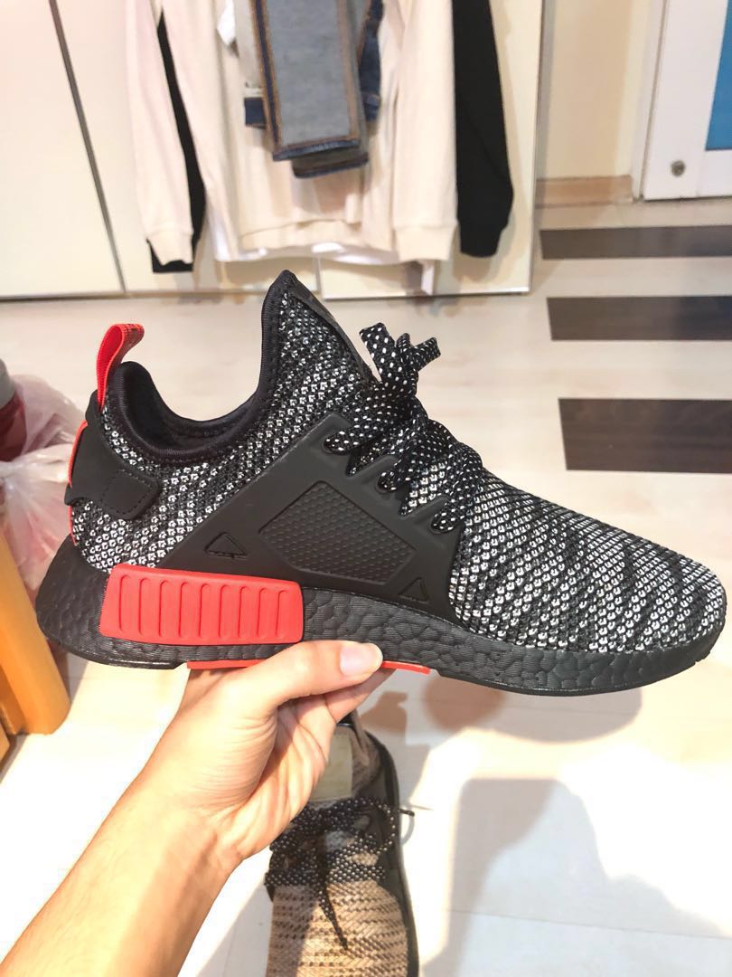 Footlocker shop human race